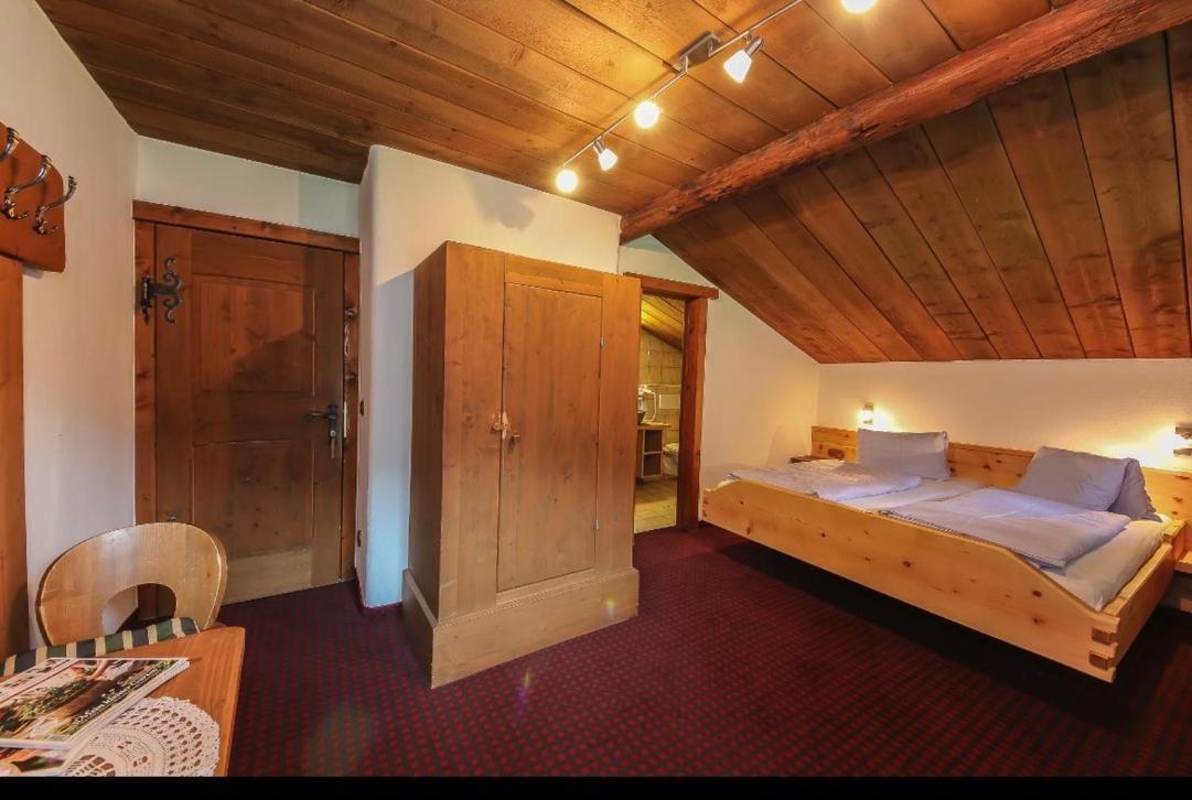 Hochwart Hof Bed & Breakfast Bed and Breakfast Saalbach-Hinterglemm Esterno foto
